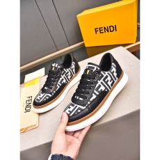 Fendi Low Shoes